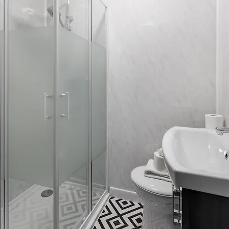 Centre 7 With Kitchenette, Free Wifi And Smart Tv By Yoko アパート *